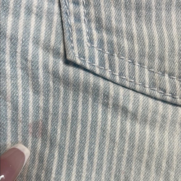 CAT & JACK Light Blue Striped Denim Shorts - Picture 10 of 11